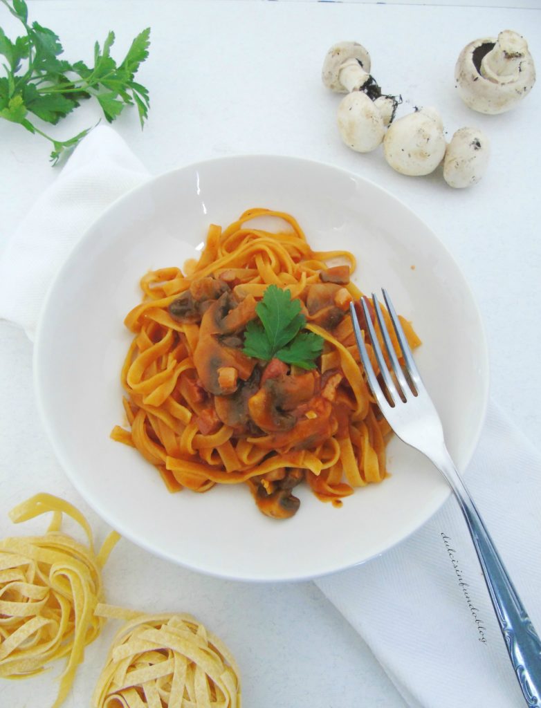 Fettuccine fughi e pancetta
