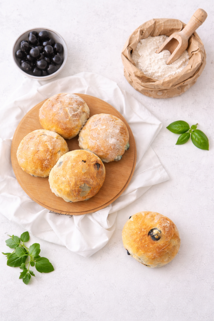 Pucce salentine alle olive
