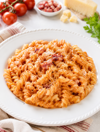 Fusilli panna e pancetta