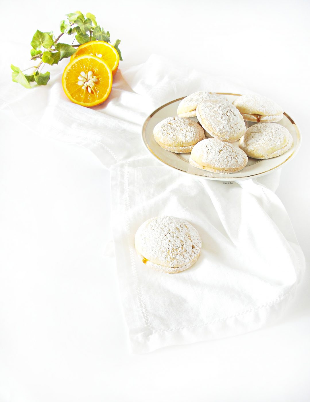 Biscotti con cuore di marmellata