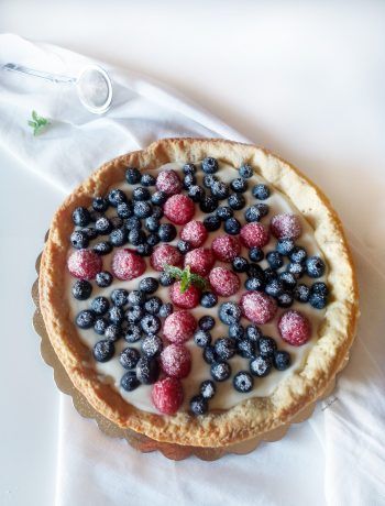 Crostata ai frutti di bosco e crema al mascarpone