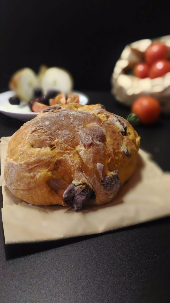 Pane cipolla e olive