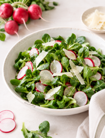 Insalata ravanelli e valeriana