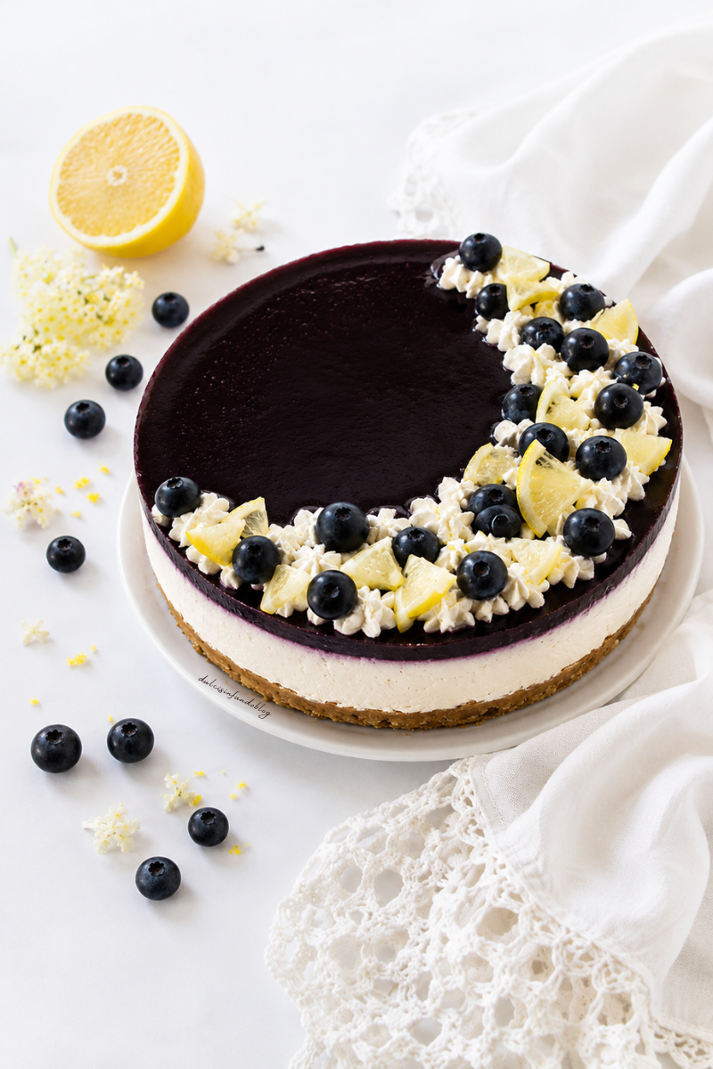 Torta fredda al mascarpone e mirtilli