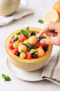 Fruit salad o Macedonia di frutta -