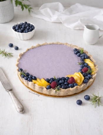 Crostata senza cottura con panna cotta ai mirtilli