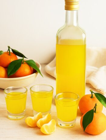 Mandarinetto o liquore al mandarino