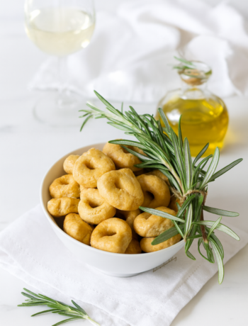 Tarallini pugliesi al rosmarino